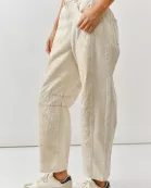 AJP5114 EMBROIDERED DETAIL COTTON BARREL PANTS