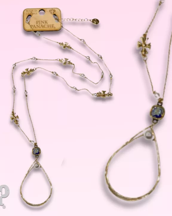 Gold teardrop necklace with Austrian crystal