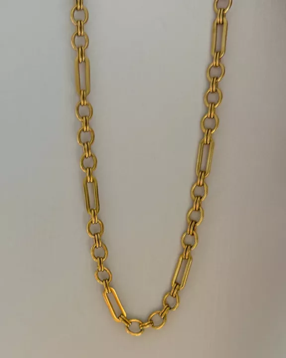 THE ASHLEY NECKLACE