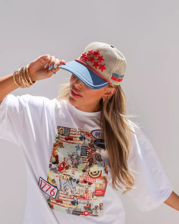 AMERICA'S SWEETHEART T-SHIRT