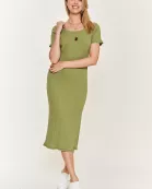 PLUS SIZE SHORT SLEEVE SLIM FIT DRESS