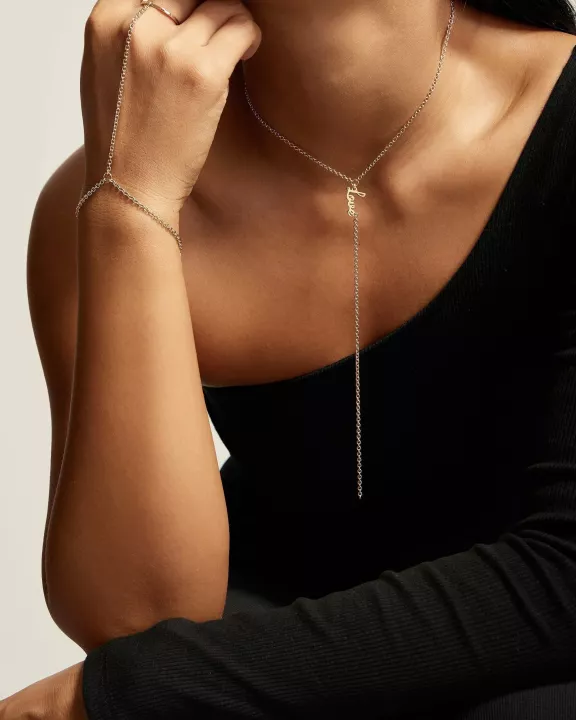 Law Hand Chain
