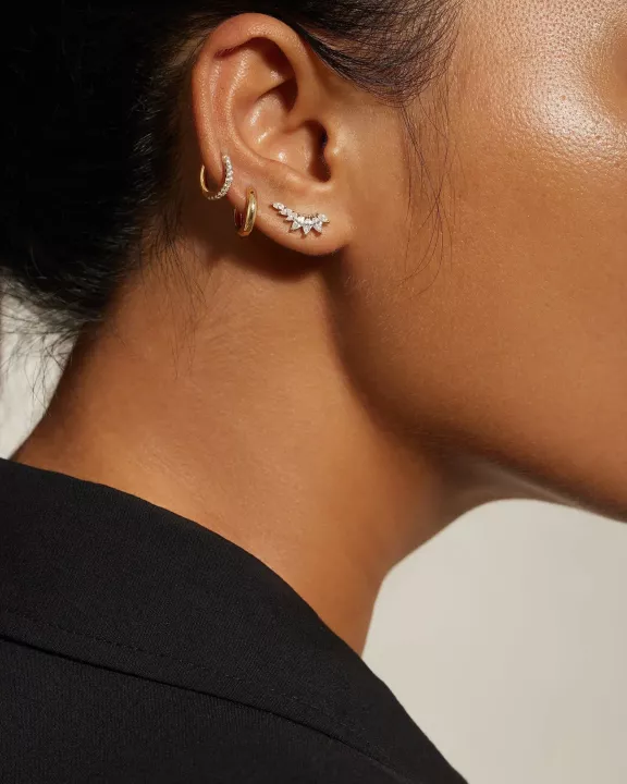 Graduated Marquis Shaped CZ Ear Crawl