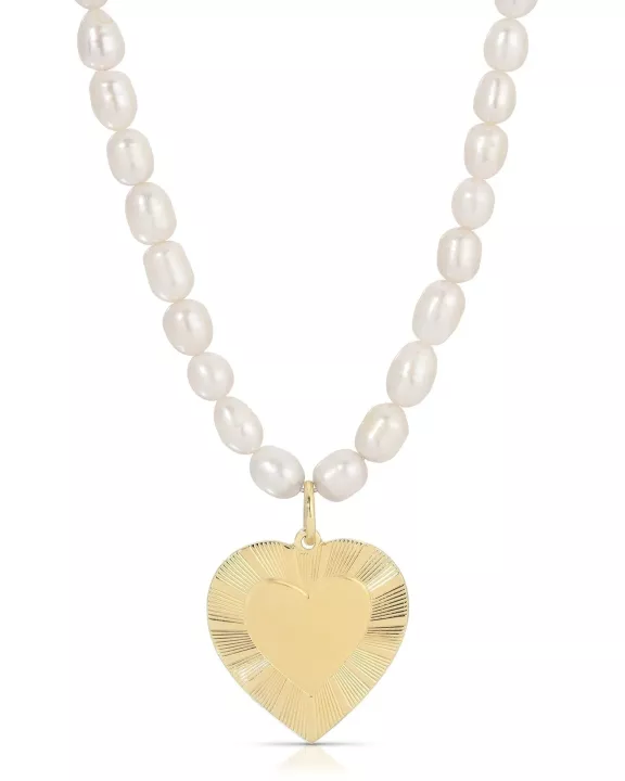 Pearl & Hildegard Pendant Necklace