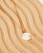 AB Coated Imitation Shell Pearl Dainty Pendant Necklace