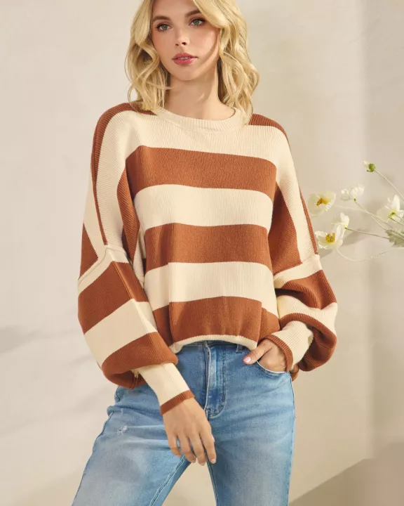 STRIPED AND OVERSIZED SWEATER TOP
