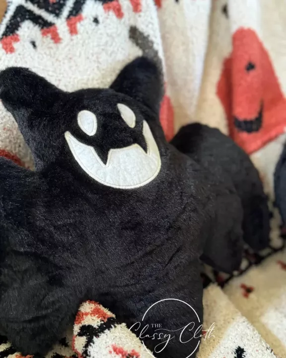 Halloween Velvet Pillow - Black Bat ETA AUG 12 FP