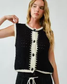 AJT5118 PULLOVER LARGE BUTTON KNIT VEST TOP