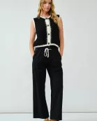 AJT5118 PULLOVER LARGE BUTTON KNIT VEST TOP