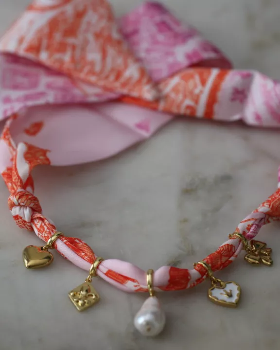 Lucky in Love Scarf Necklace
