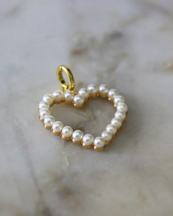 Pearl Love Scarf Charm