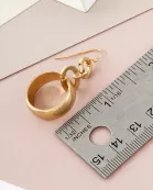 Metal Sleek Linked Circle Drop Earrings