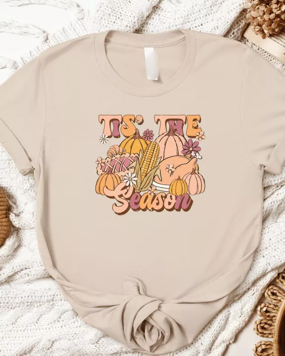 'Tis The Season Graphic Tee