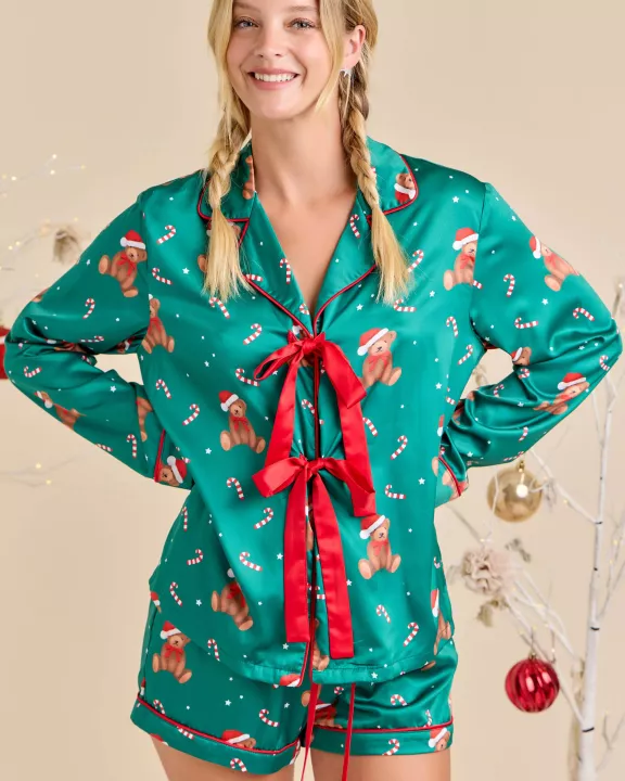 Teddy Bear Printed Holiday Pajama Set