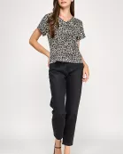 TT-10600-6 LEOPARD V NECK TEE-LEOPARD