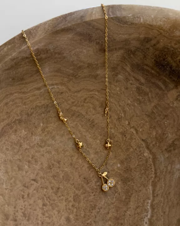 MEGHAN NECKLACE
