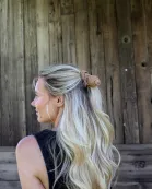 SUEDE ROSETTE SCRUNCHIE