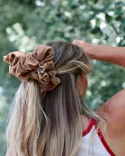 SUEDE JUMBO SCRUNCHIE