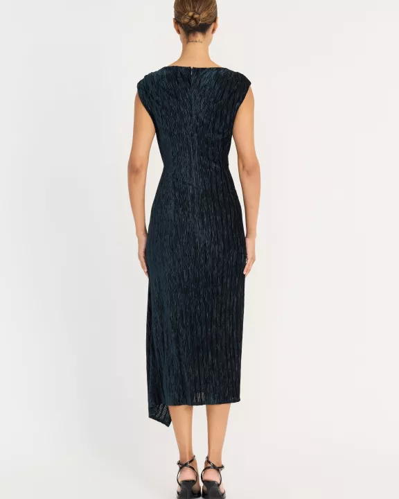 SLEEVELESS MIDI WITH GOLD HARDWARE