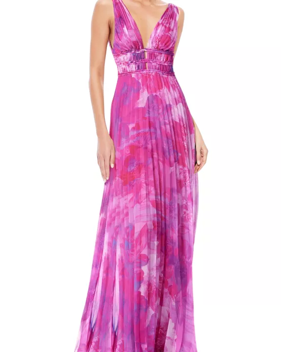 One 33 Social Perry Pleated Plunge V-Neckline Sleeveless Chiffon Maxi A-Line Gown Dress