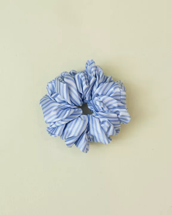 POOLSIDE SATIN MIDI SCRUNCHIE