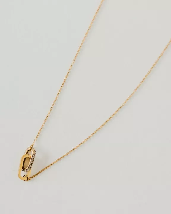 Linked with Diamonds Chain Necklace - WATERPROOF