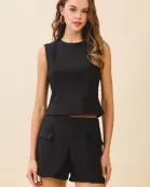 CT9395-Tailored Seams Sleeveless Round Neck Crop Top