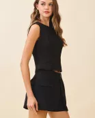 CT9395-Tailored Seams Sleeveless Round Neck Crop Top