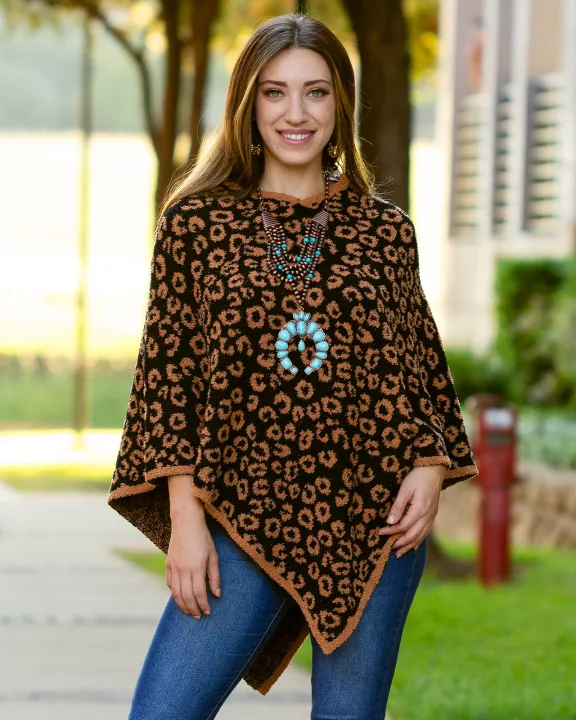 6381 - Leopard Poncho