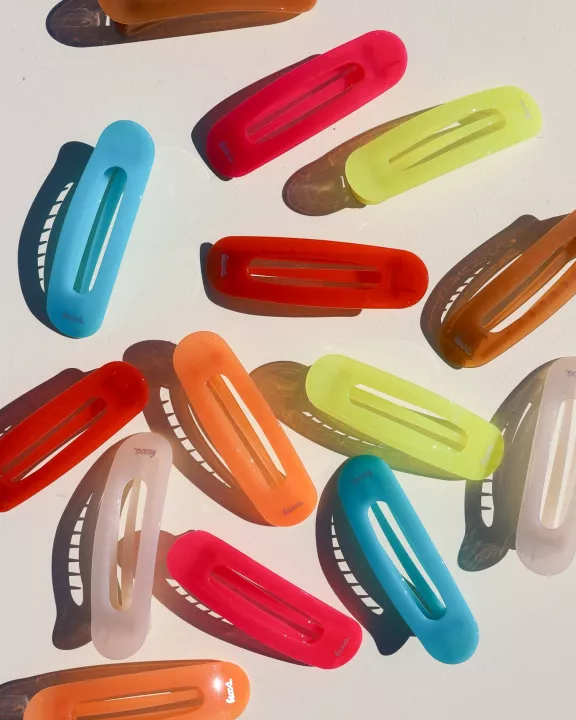 JELLY OVERSIZED LAY DOWN CLAW