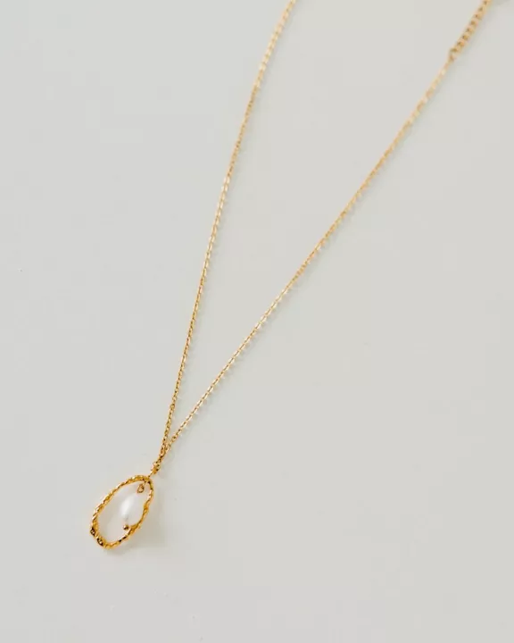 Drop Pearl Open Circle Pendant Necklace - WATERPROOF