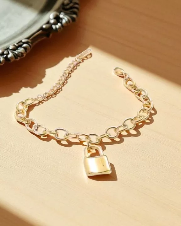ETA 8/27 - The Lock & Luxe Gold Bracelet