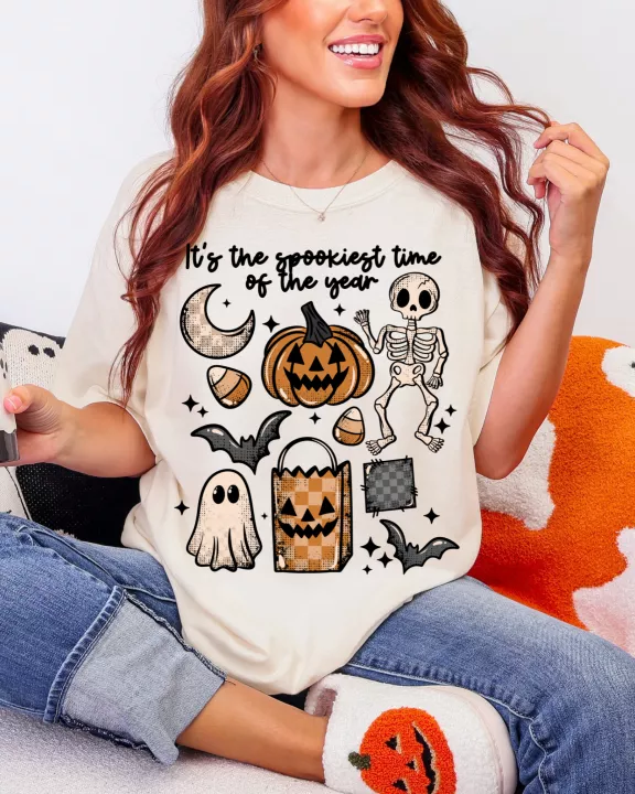 It's That Spooky Time of Year Tee