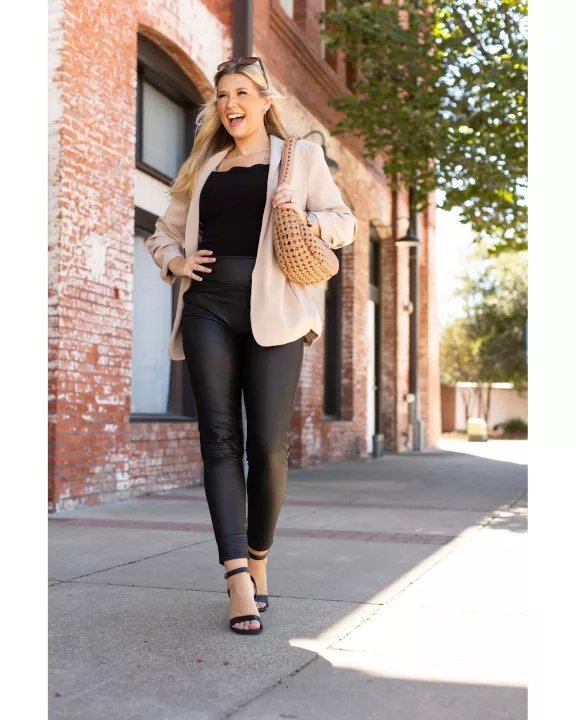 Ready to Ship | The Farrah High-Waisted Faux Leather Leggings