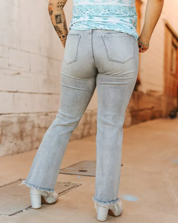Plus Size Light Stone Wash High Rise Straight Leg Ripped Jeans (28.5in Inseam)