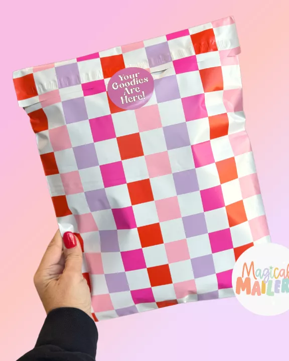 ⭐️IMPERFECT⭐️ Pink Checkered Poly Mailer