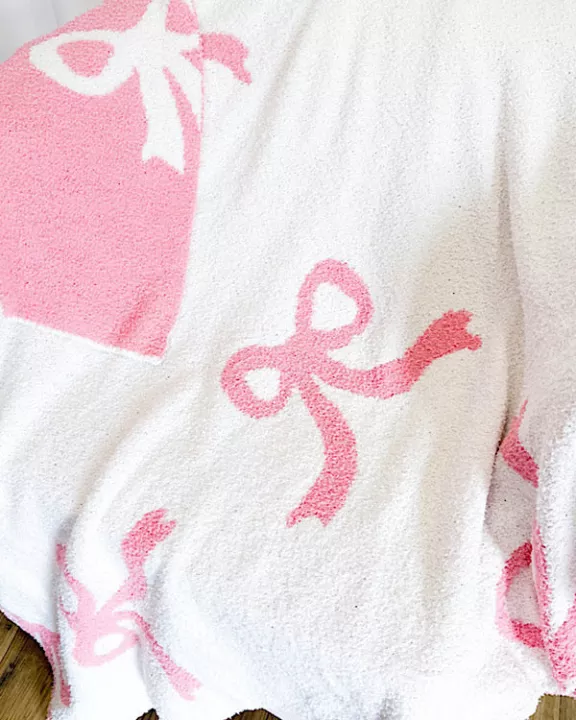 ETA 9/25 - Pink and White Bow Luxury Blanket