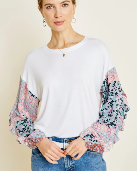 Womens Ruffle Paisley Print Sleeve Top