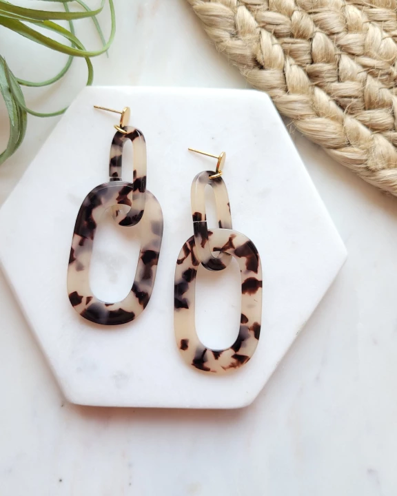 Chrissy Earrings