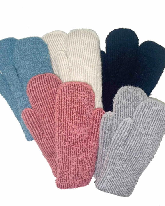 Alaska Ribbed Mitten