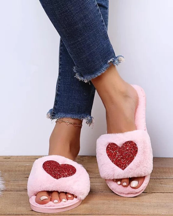 PreOrder | Glitter Heart Slippers