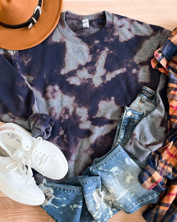Bleached Navy Sweatshirt