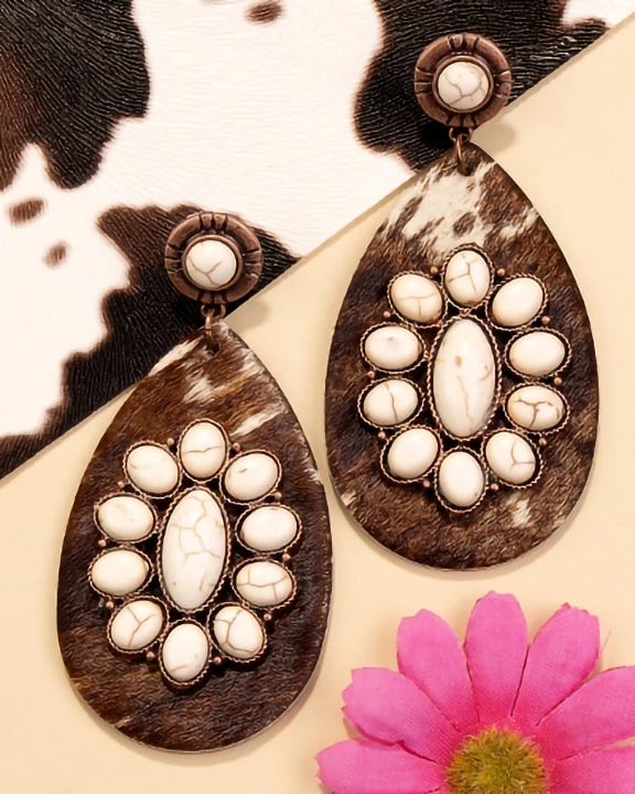 73986 - Ivory Turquoise and Leopard Earrings