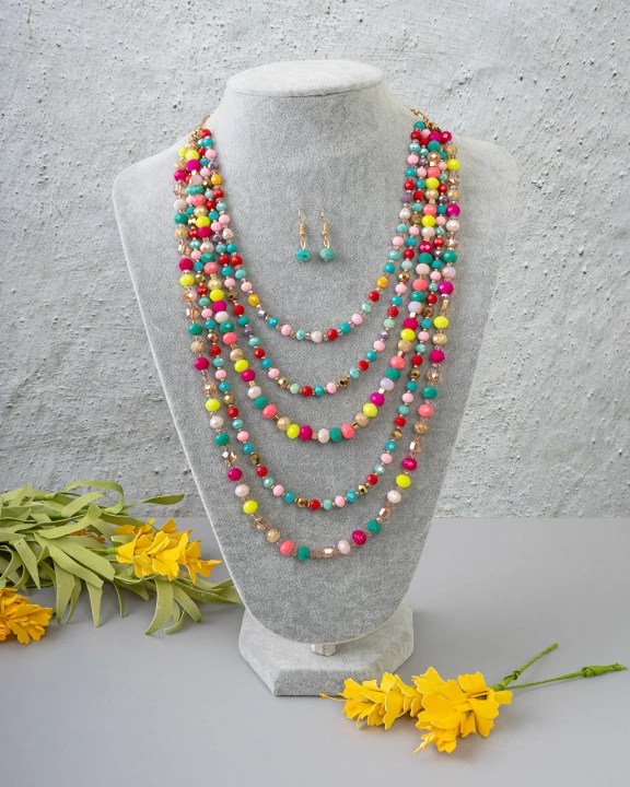72794 - Layered Crystal Beaded Necklace