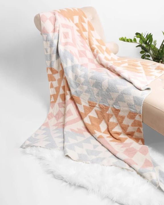ComfyLuxe Aztec Print Knit Blanket