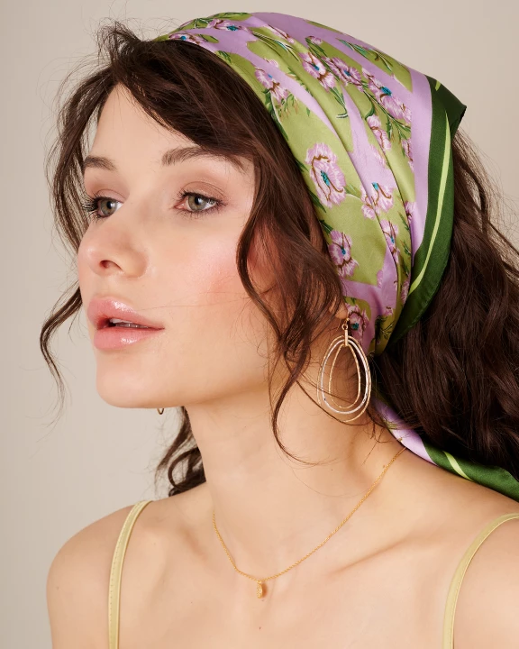 AZCS314104 - Geometric Floral Silky Bandana Scarf