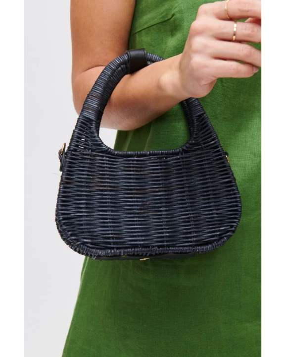 Fiji Crossbody