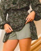 Round Neck Front Tie Strap With Tassel Back Button Slit Open Bubble Sleeve Smoking Waist Floral Print Romper