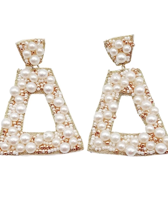 Penelope Pearl Earrings