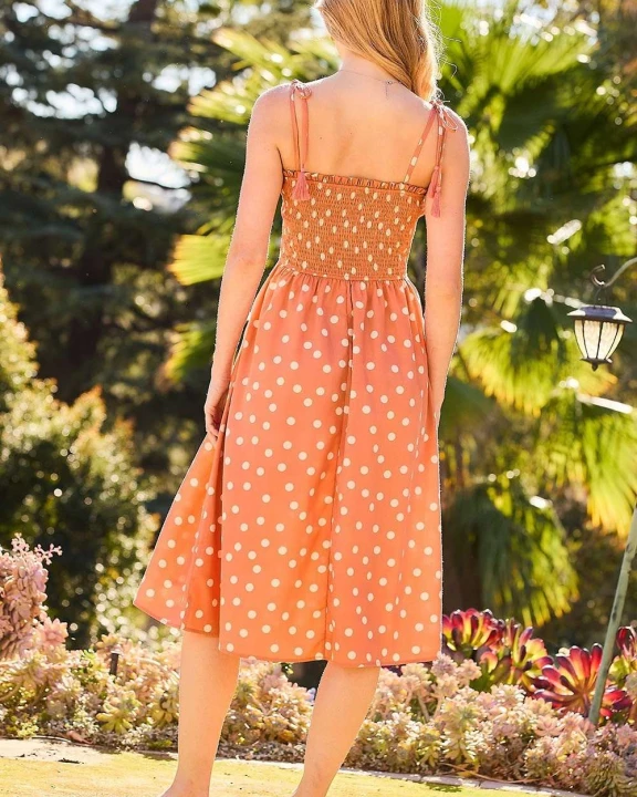 Smoking To Side Pockets Polka Dot Dress